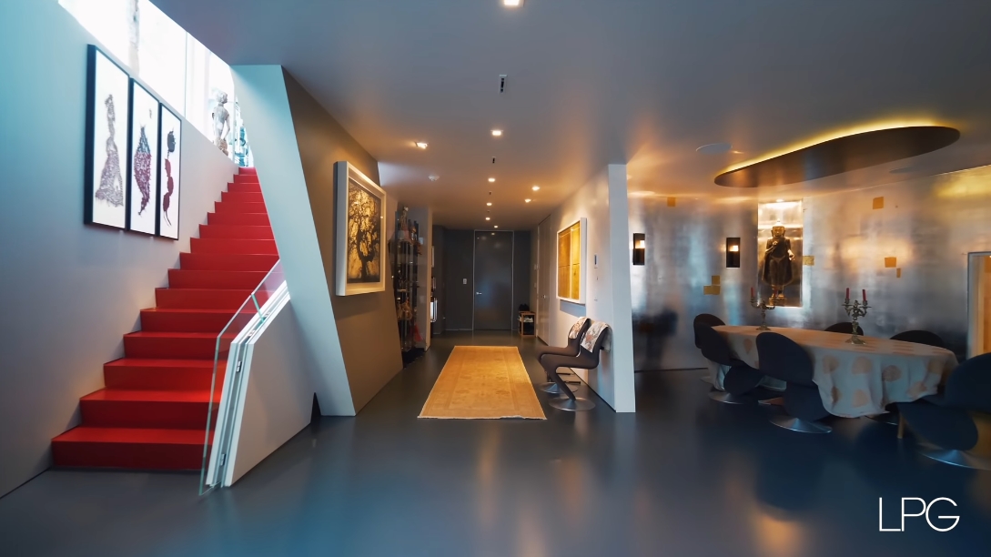 38 Interior Design Photos vs. 40 Sayres Path, Wainscott, NY Luxury Mansion Tour