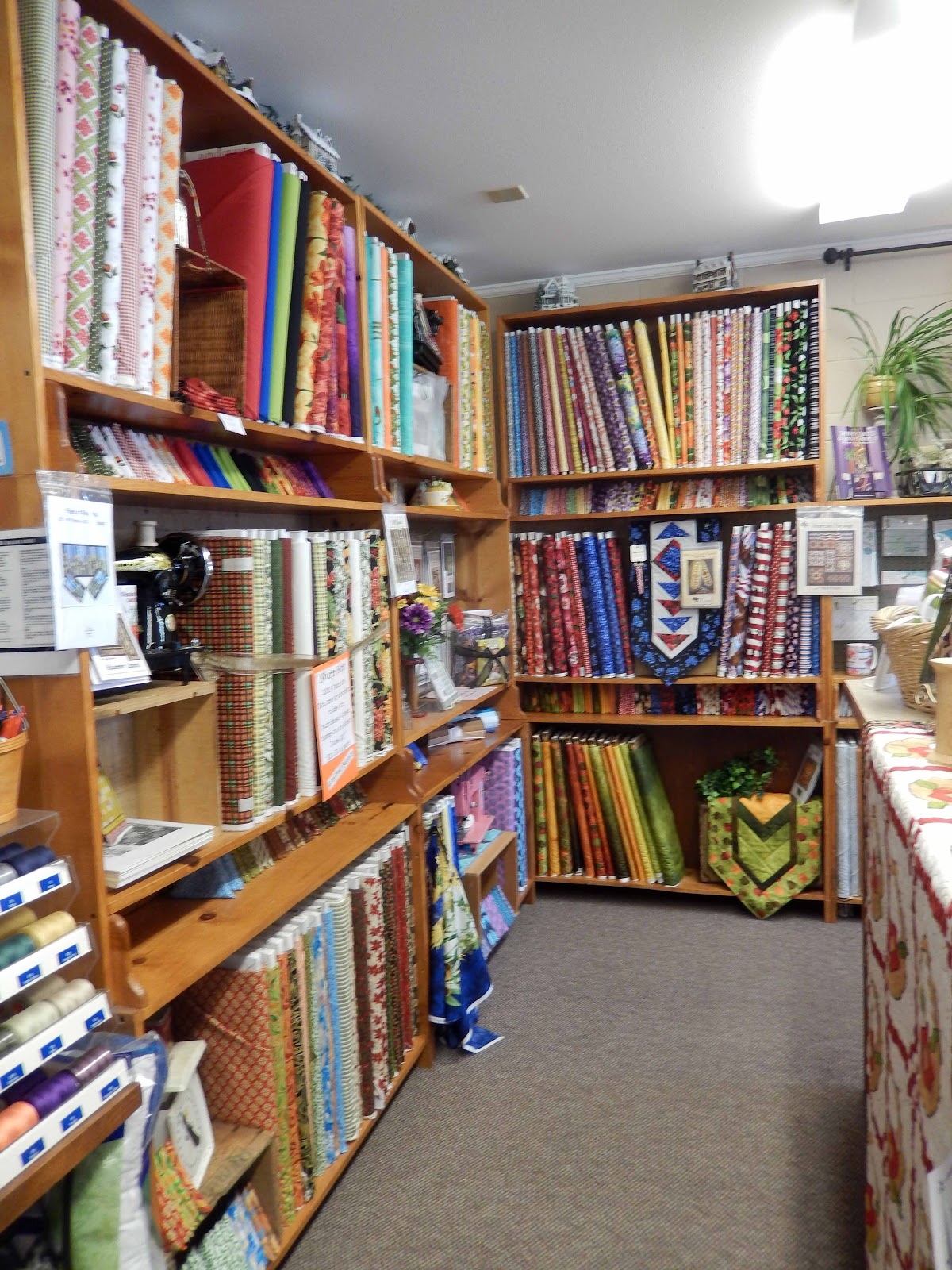 Cat Patches Quilt Shop Tangled Threads, Lynden, Washington