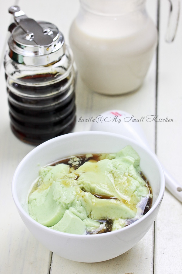 My Small Kitchen Pandan Flavoured Tau Fu Fa