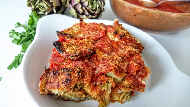 dettaglio parmigiana carciofi vegan
