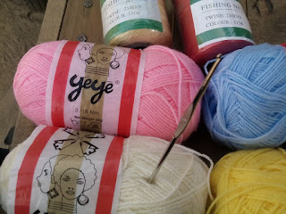 Materials you need to start crocheting Materials you need to start crocheting