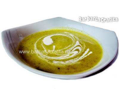 Supă cremă de broccoli