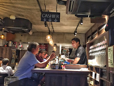 うしとら壱号店の店内