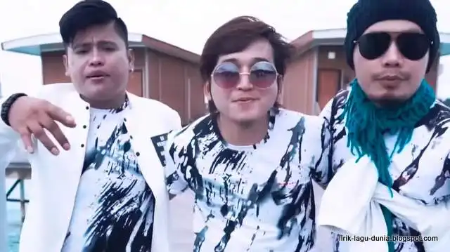 Lirik Lagu Terlalu Sadis Carami Hobasta Trio Lirik Lagu Dunia