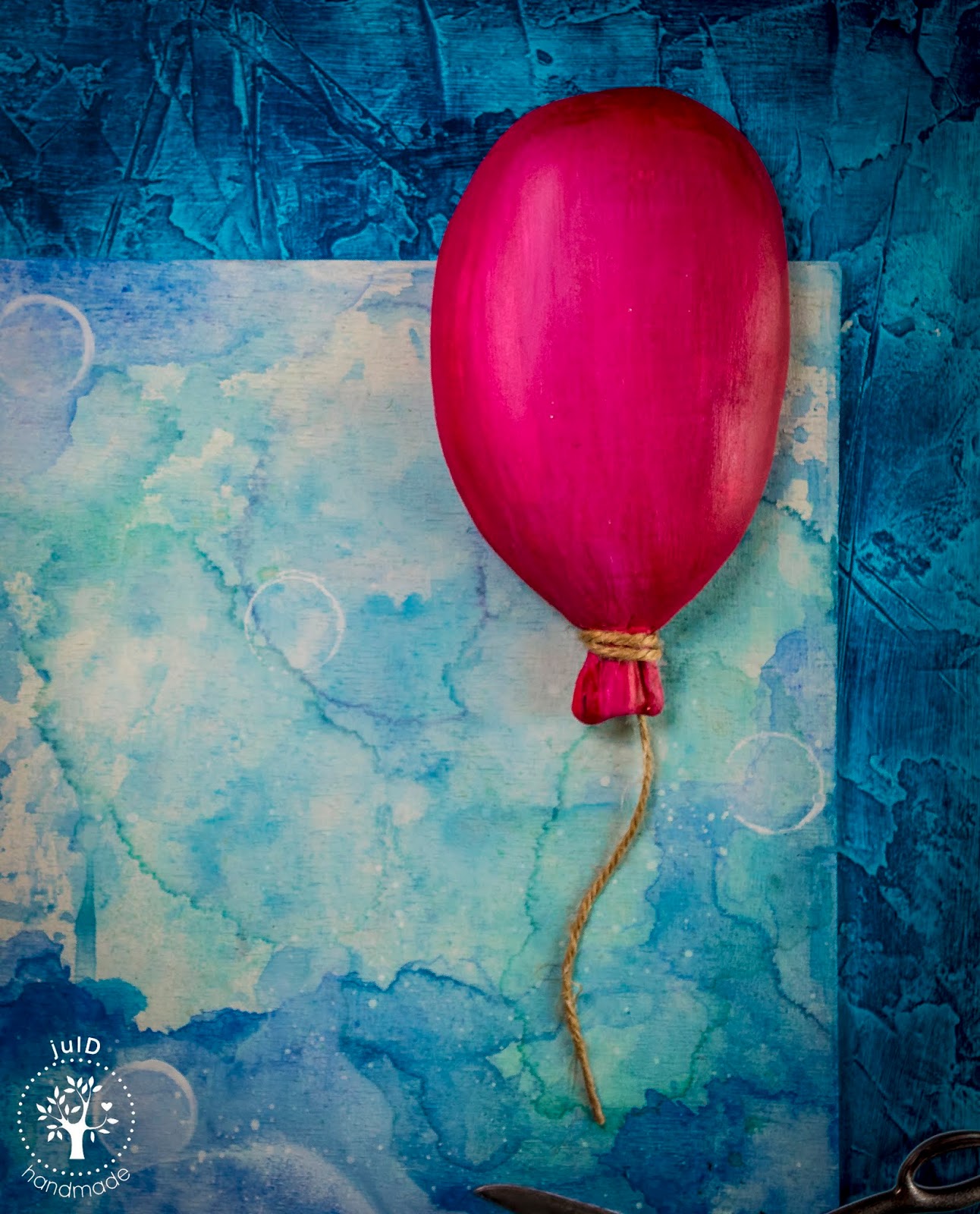 julD handmade The girl with the balloon