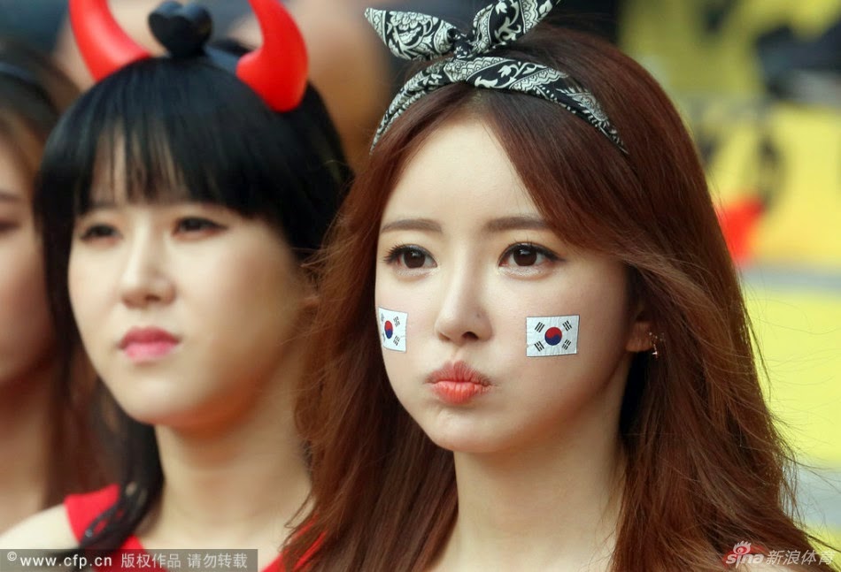 Ardhy Bungsu Artis korea sexy