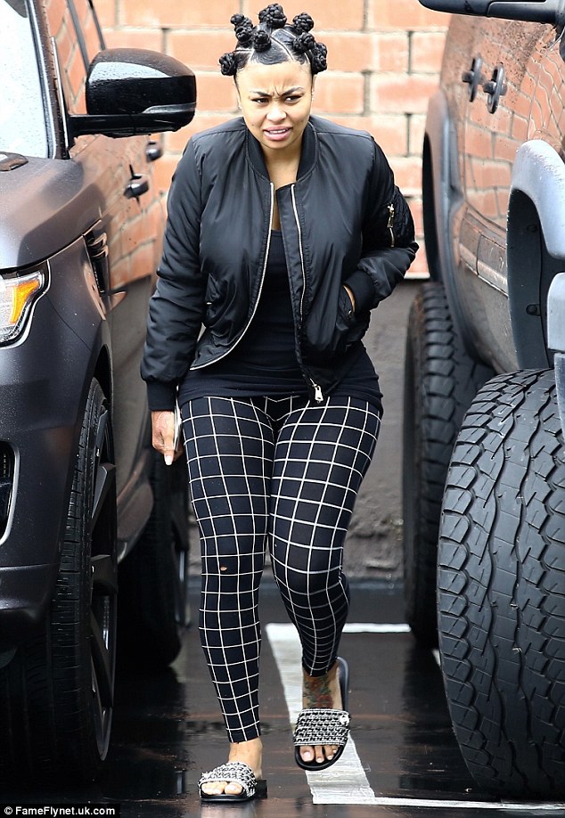 Blac Chyna Flaunts Curves In Leggings As She Steps Out With New Hairstyle