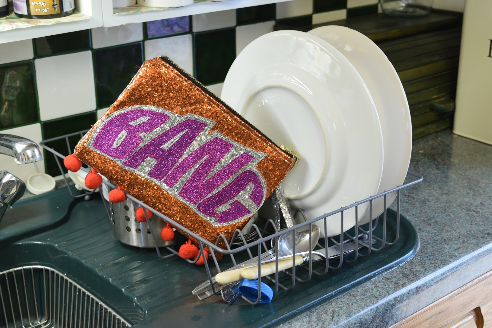 SPRINKLE OF GLITTER — Oh! Ducky Darling