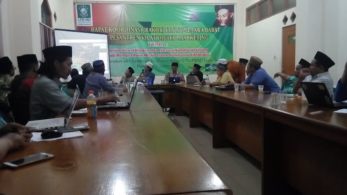 Writing for Peace: LTN PWNU Jawa Barat Perkuat Jaringan Media Islam Rahmatan lil alamin