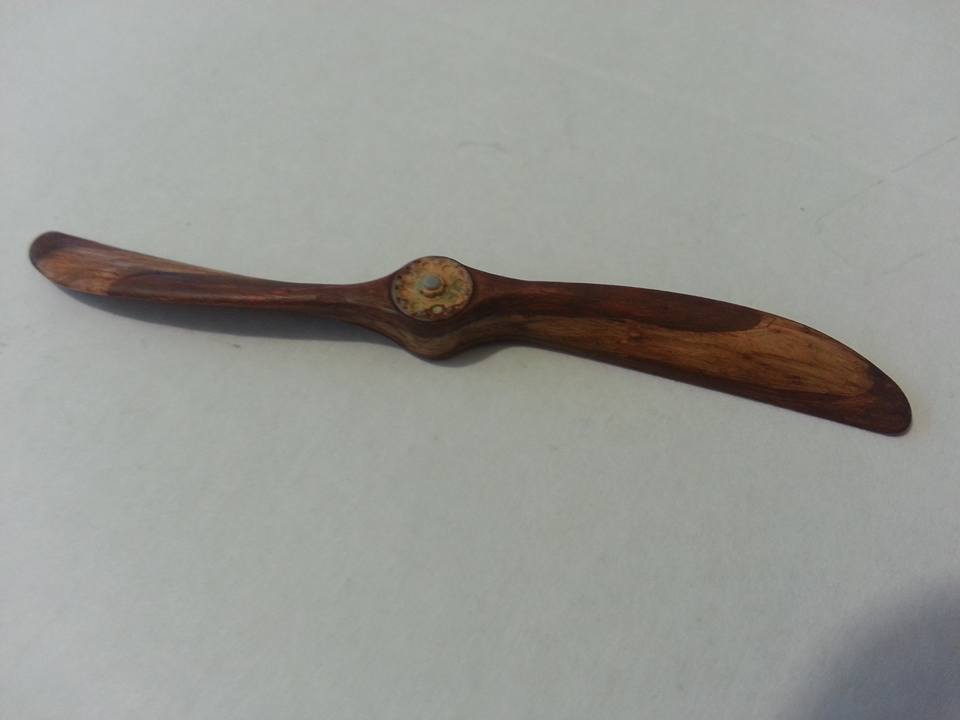 Dave's Model Painting my wooden propeller