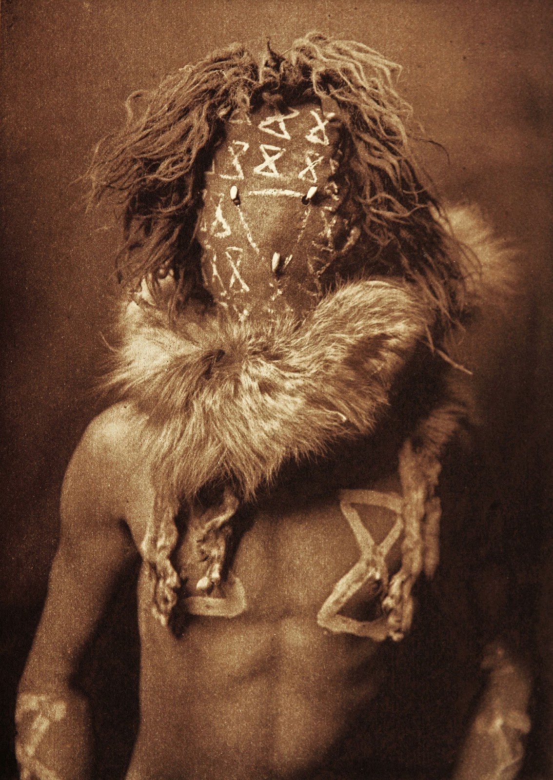 These 12 Vintage Portraits Of American Indians Are Beautiful Surreal