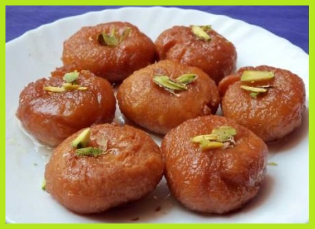 बालूशाही मिठाई बनाने की विधि - Balushahi Recipe in Hindi