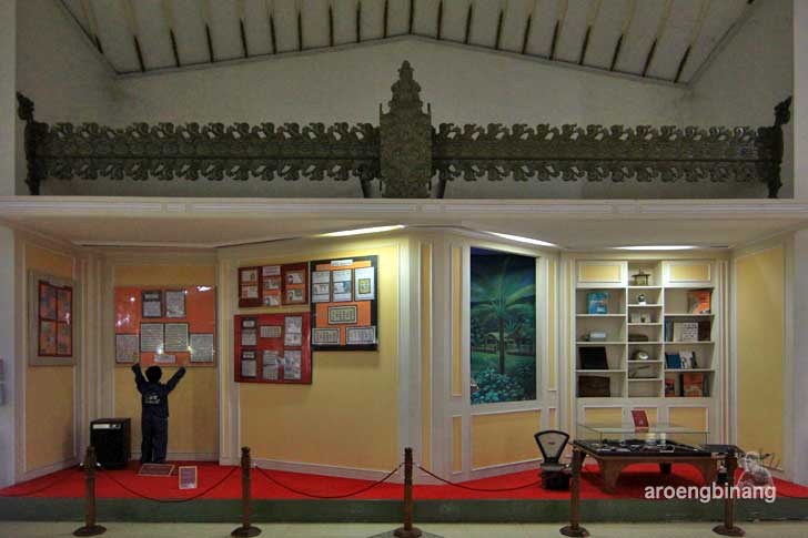 museum prangko indonesia tmii jakarta