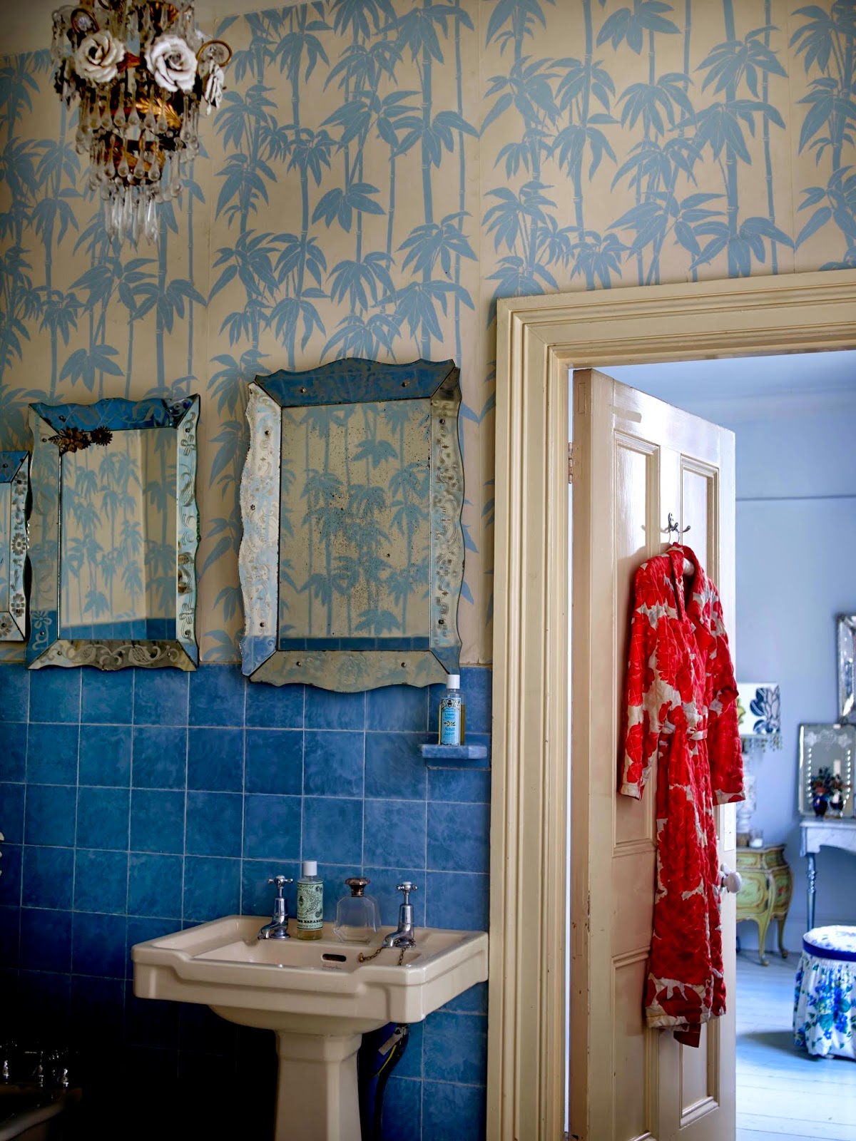 Having worked as an interiors stylist for harrods graham and green and the conran shop as well as on campaigns for farrow ball and ms plus a host of