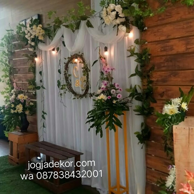 INSPIRASI DEKORASI UNTUK AKAD NIKAH JOGJA LAMARAN RUSTIC