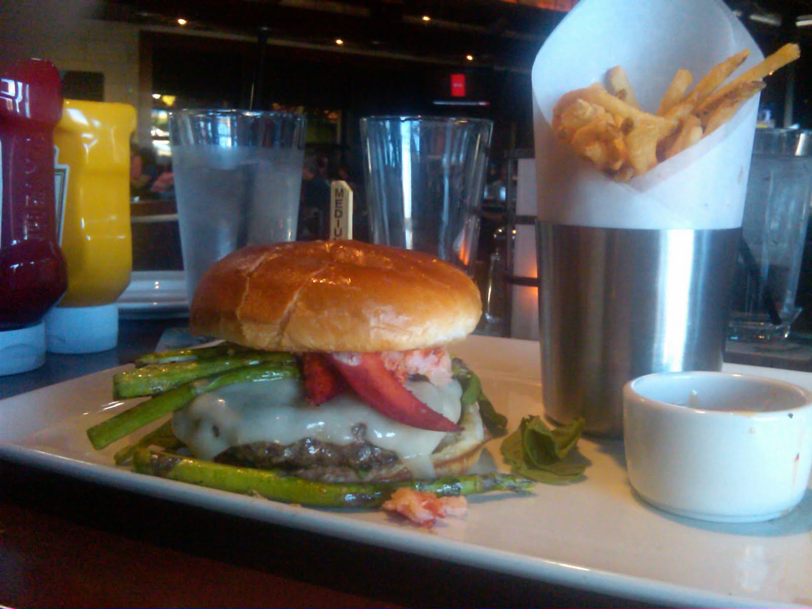 Yard House at the Fountains in Roseville