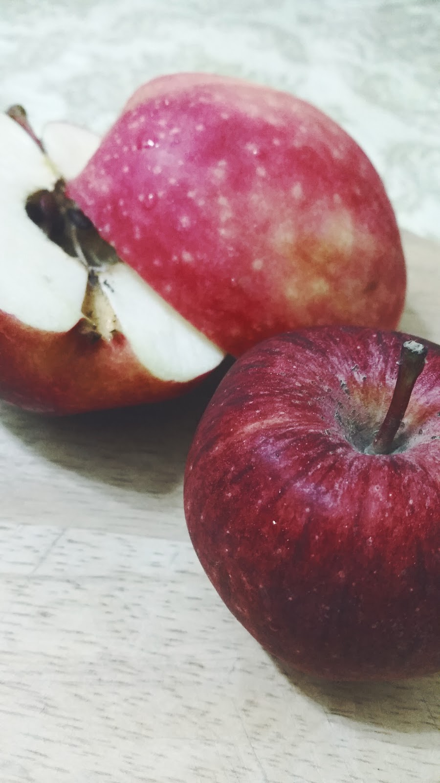 Tragedi buah epal