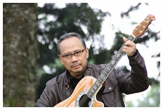 ebiet g ade chord ebiet g ade kalian dengarkan keluhanku