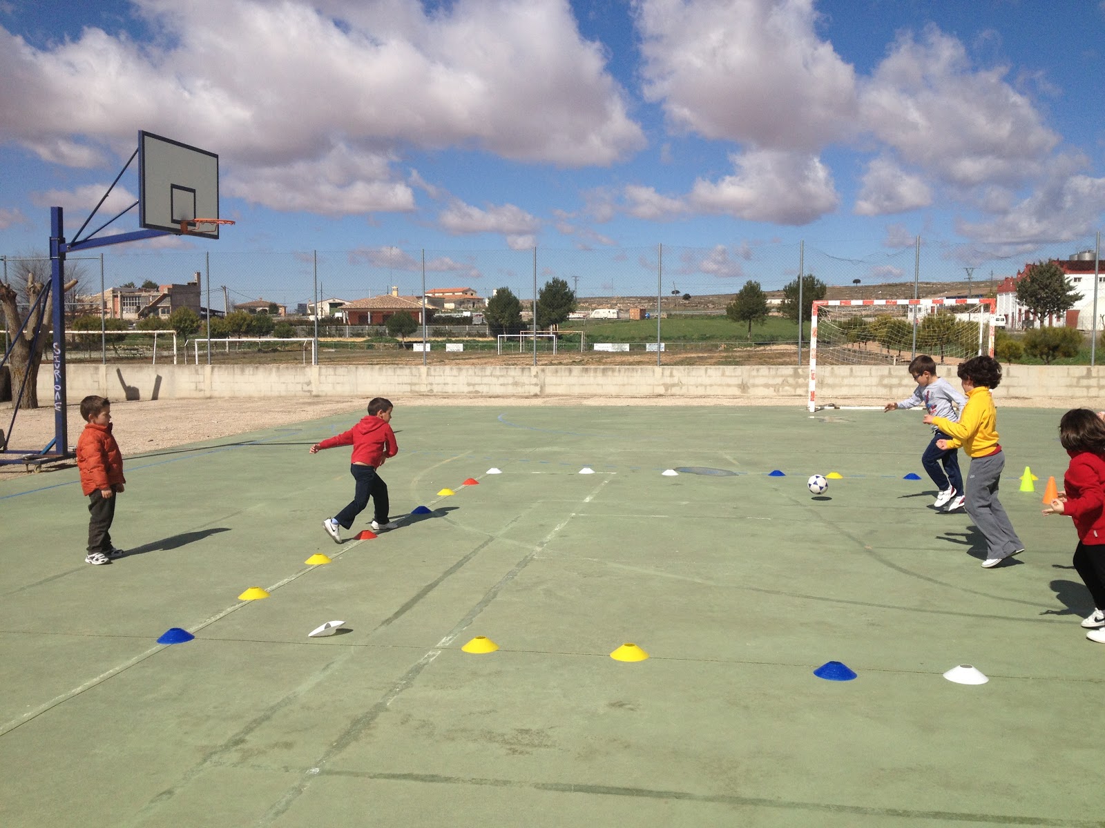 EL BLOG DE TERCERO BALÓN PRISIONERO