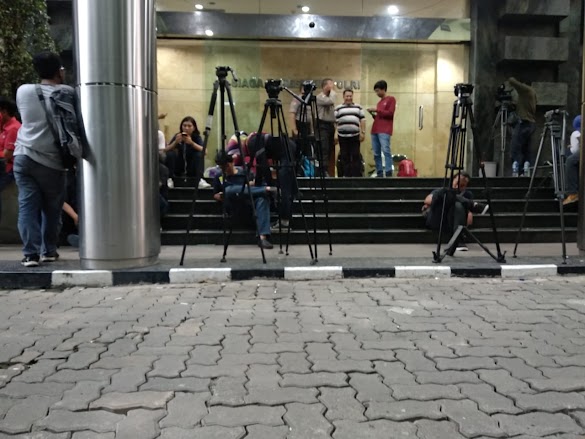 Sudah 10 Jam, Habib Bahar Masih Diperiksa di Bareskrim Sudah 10 Jam, Habib Bahar Masih Diperiksa di Bareskrim