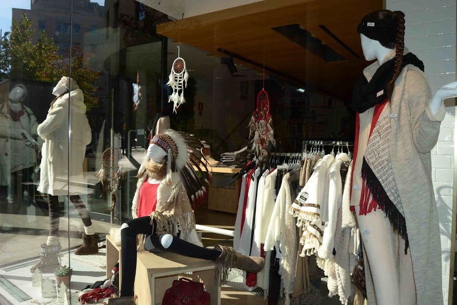 "Zebra tienda de ropa"