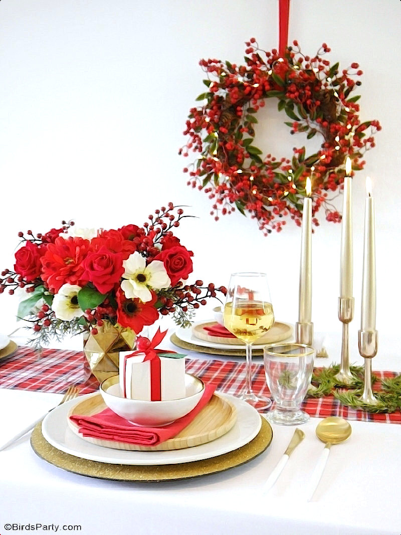 Ma Table de Noël Moderne Inspiration Tartan Plaid - des idées de décorations faciles pour une fête de fin d'année traditionnelle en rouge et vert! by BirdsParty.com @birdsparty #tablenoel #noel #decordetable #tartan #plaid #noelrouge #decornoelrougevert