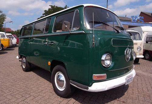 VW 1969 Deluxe Bus