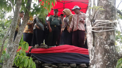 BUPATI SRAGEN TILIK KEMBANG DESA