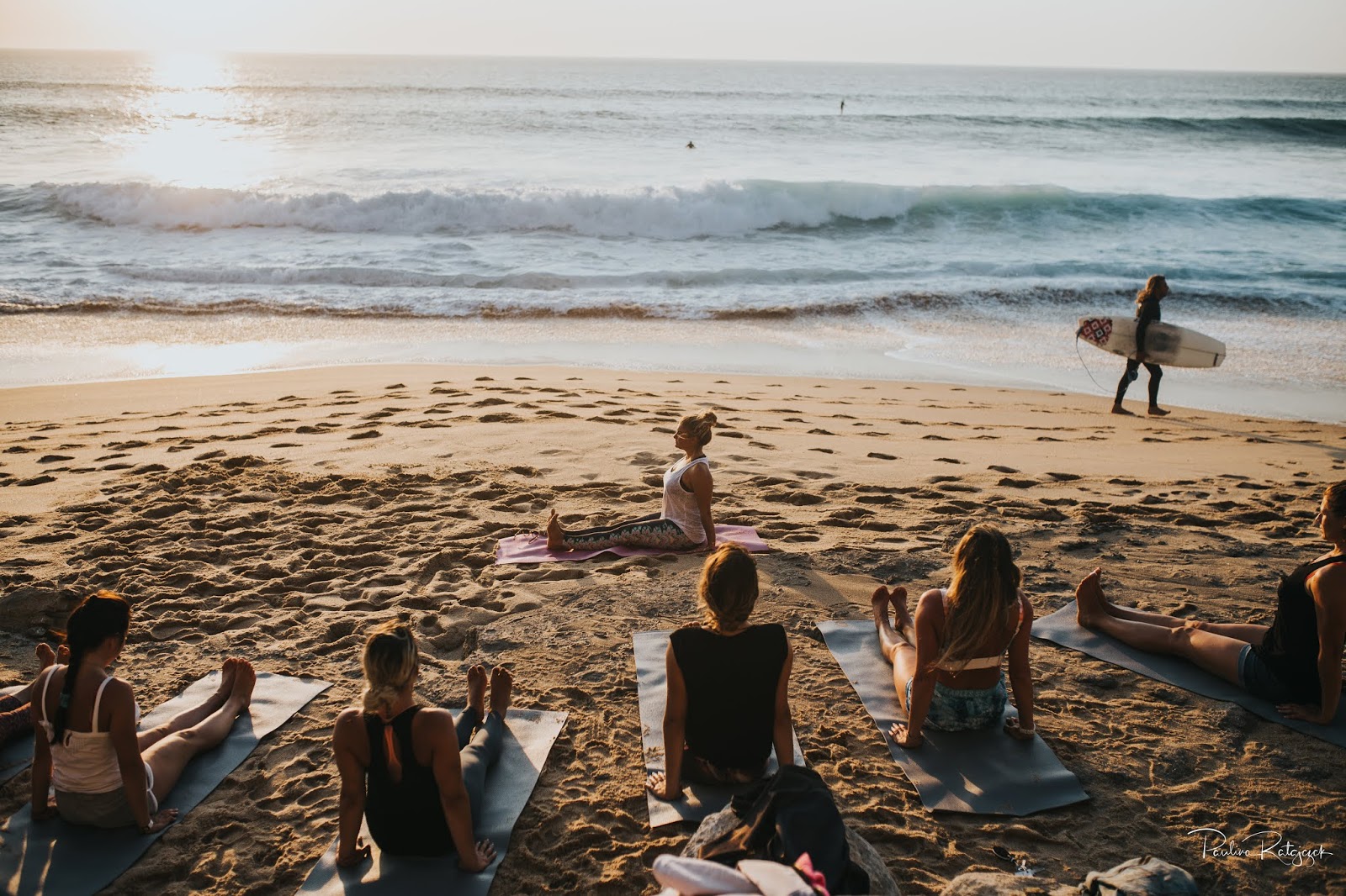 Surf and Joga Camp Ericeira 2019, 2431 sierpień People on the wave