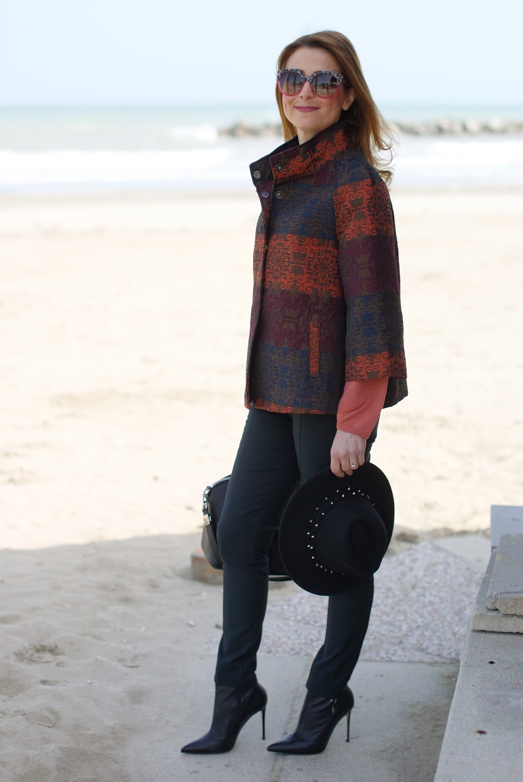 How to wear black pants Fashion and Cookies - fashion and beauty blog