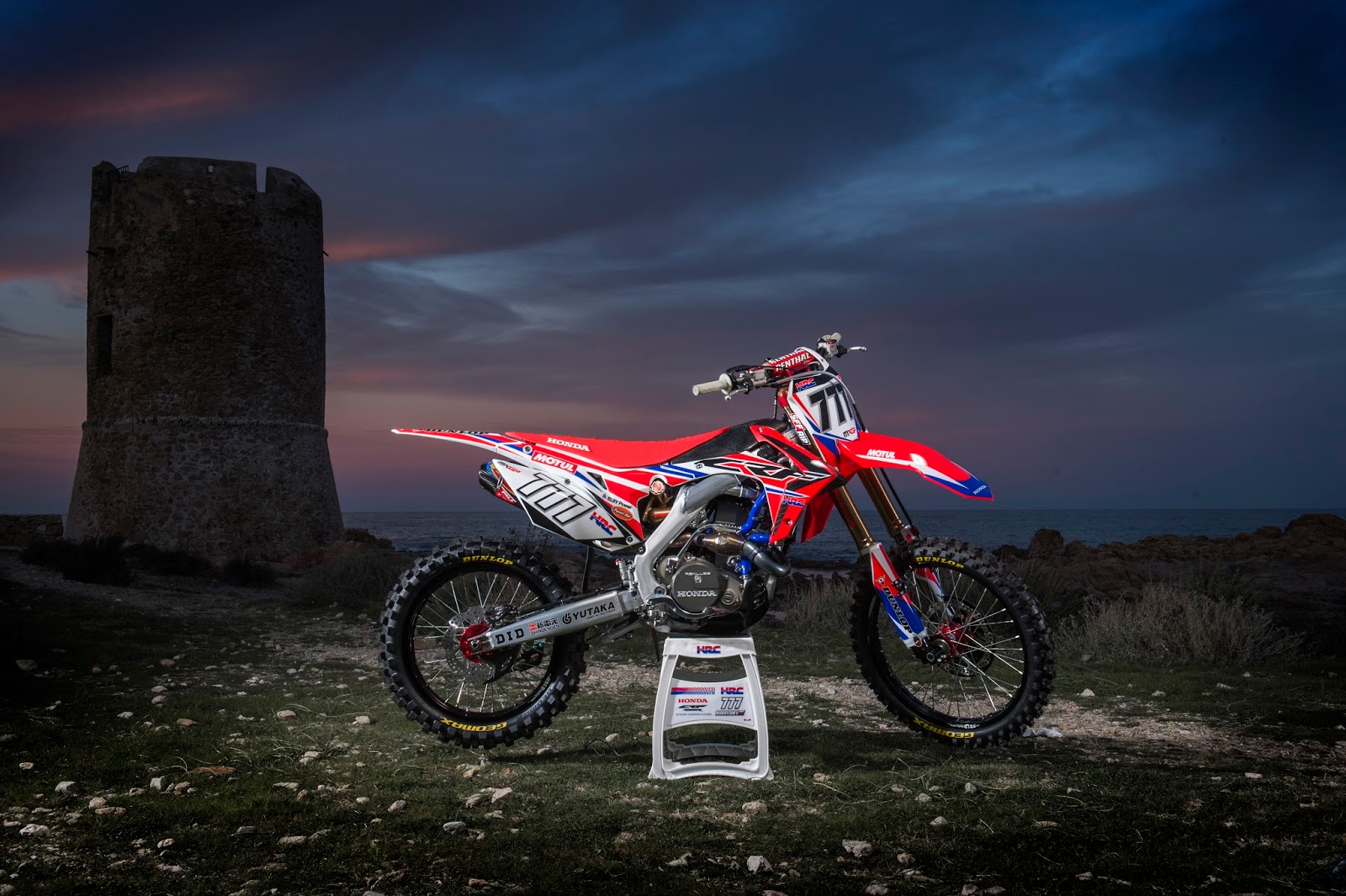 Racing Cafè Honda CRF 450 RW Team HRC 2016