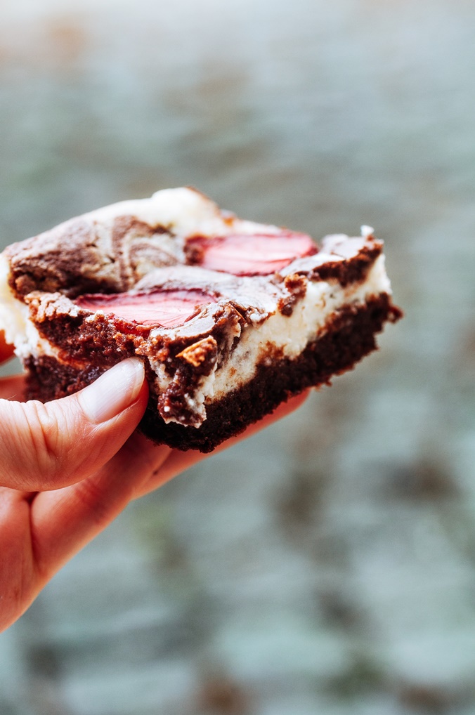 Roses in the Oven Ricotta cheesecake brownies