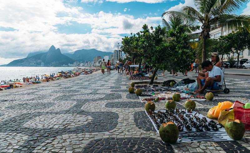 Explore the Rio de Janeiro Art Scene