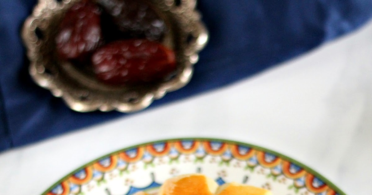 Chocolate & Chillies Medjool Date Bread Rings {Natural Delights}