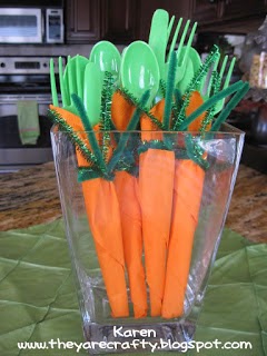 http://theyarecrafty.blogspot.ca/2012/04/carrot-napkins.html