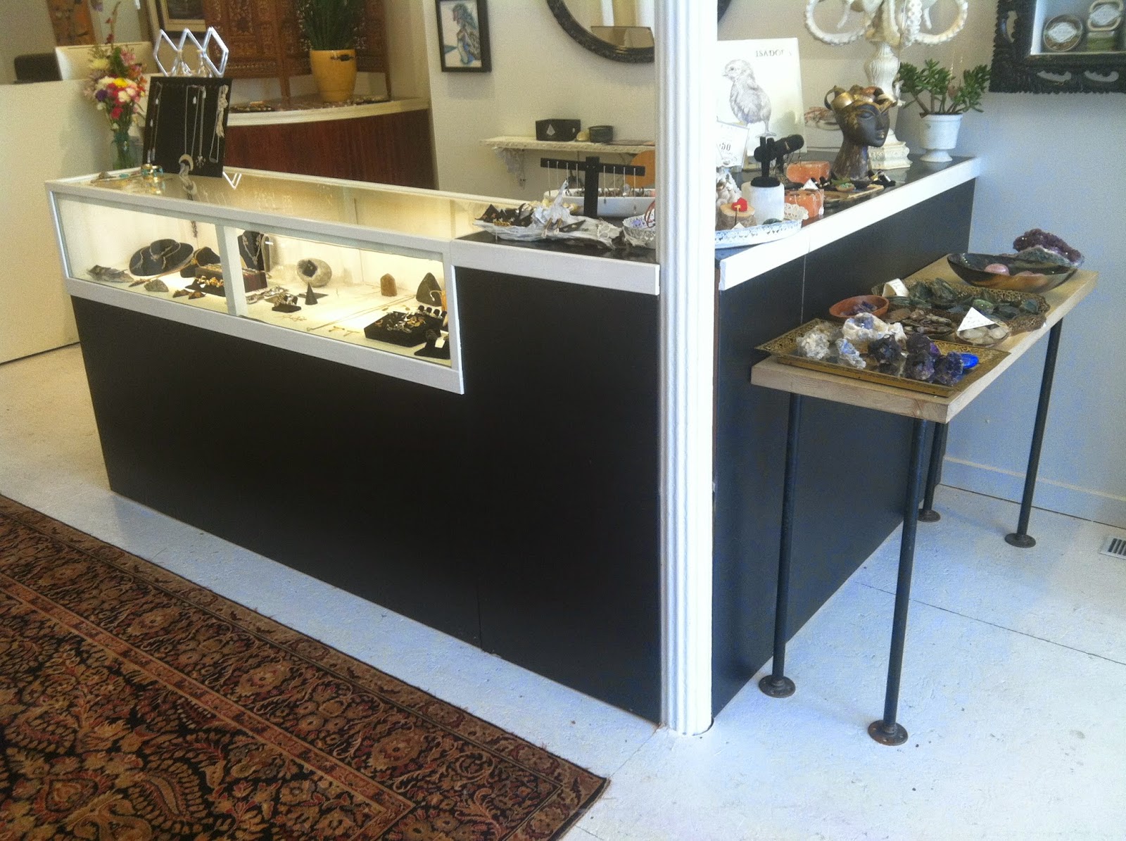 Sio Metalworks Jewelry Counter and Display Case
