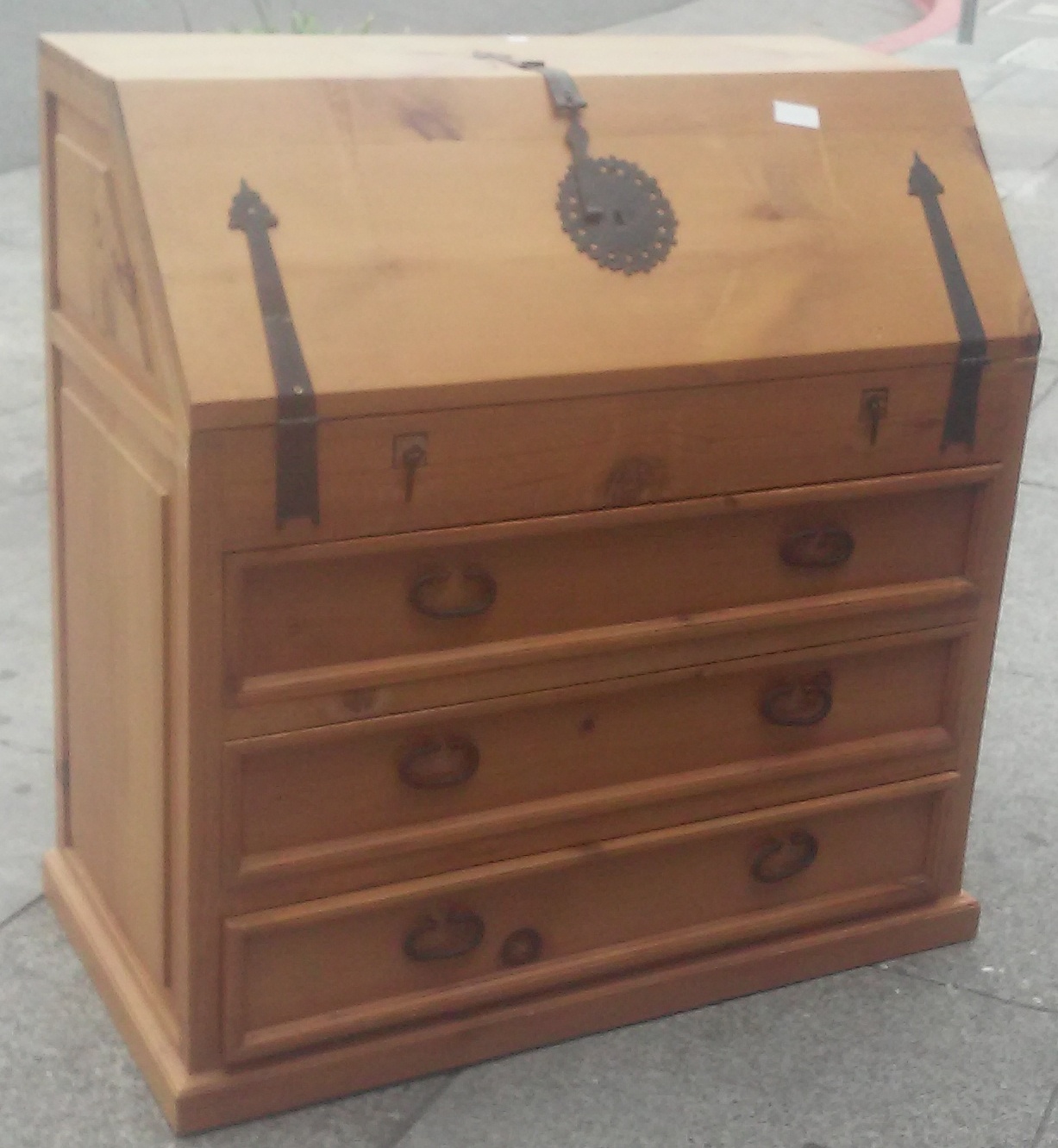 UHURU FURNITURE & COLLECTIBLES SOLD 12298 Mexican Pine 39" wide