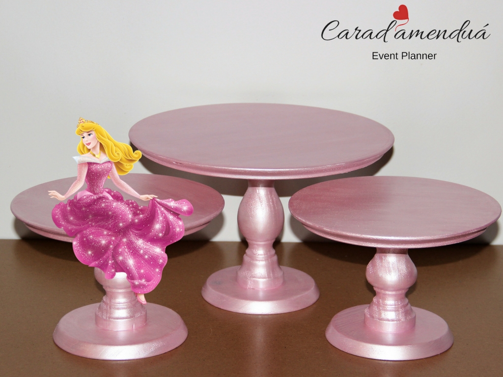 Carad'amenduá Cake Stand by Princesas Disney