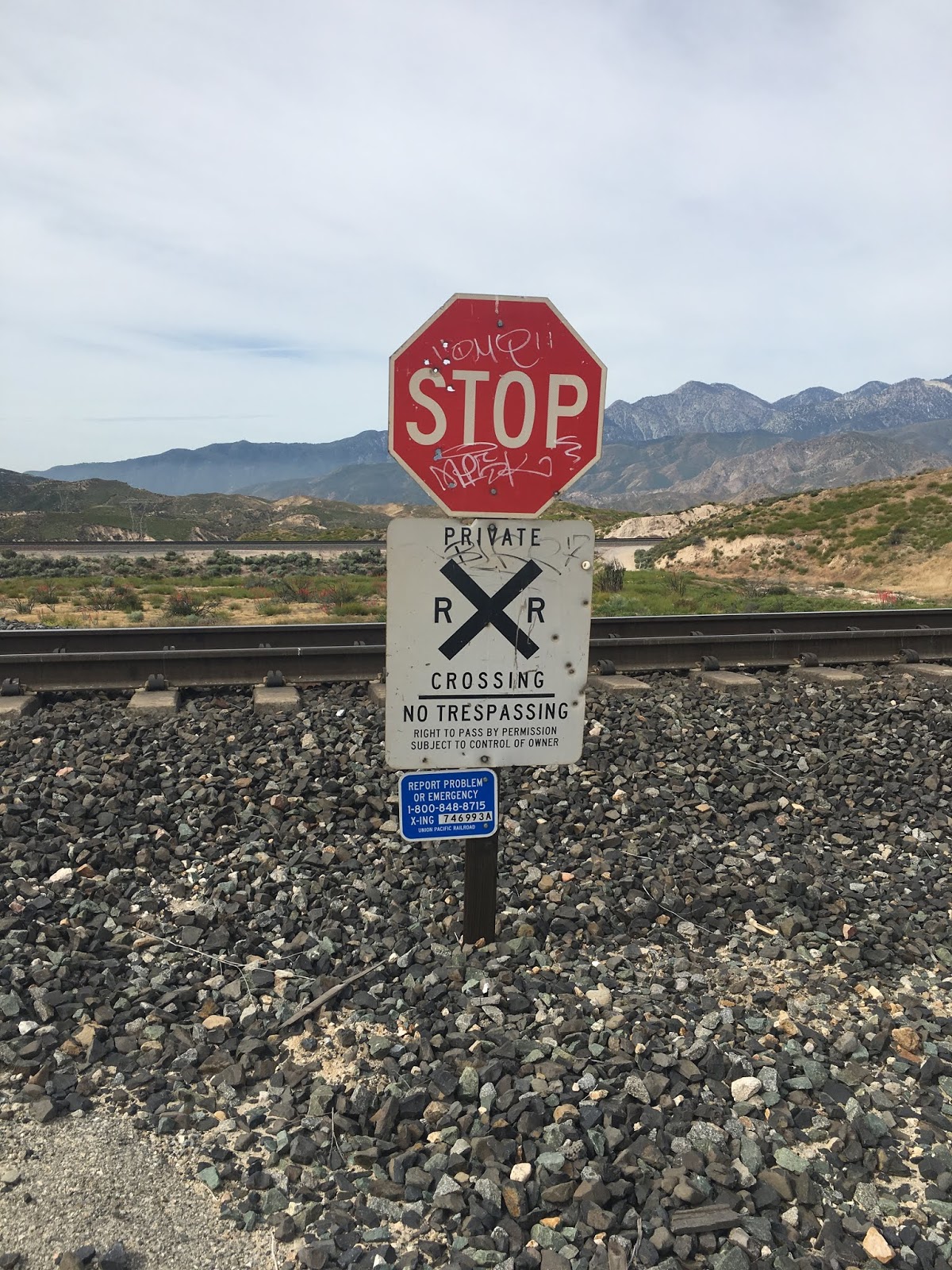 Traffic In Cajon Pass - arhfk16