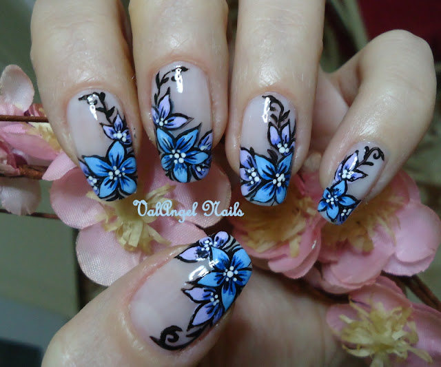 ValAngel Nails Art Nail art "Floral French"