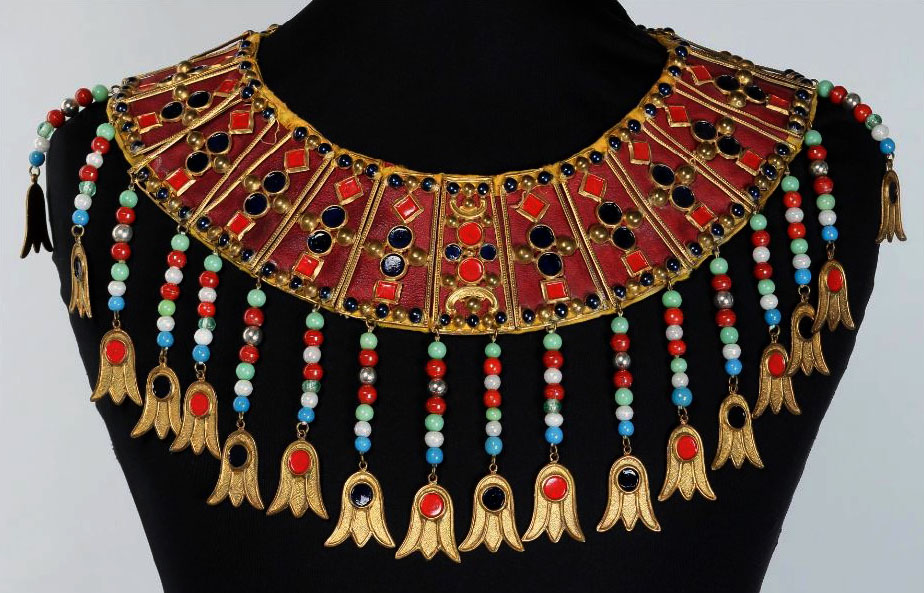 collier de perles opera garnier collier de perles opera garnier