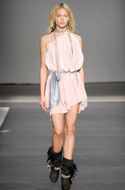 Hot Girl Picture: Isabel Marant Dresses