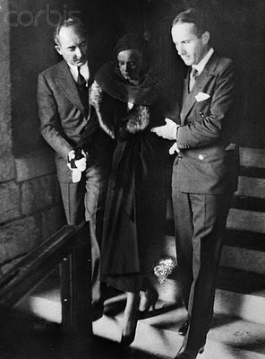 A PERSON IN THE DARK: SCANDAL! One Night at Jean Harlow's: Was it