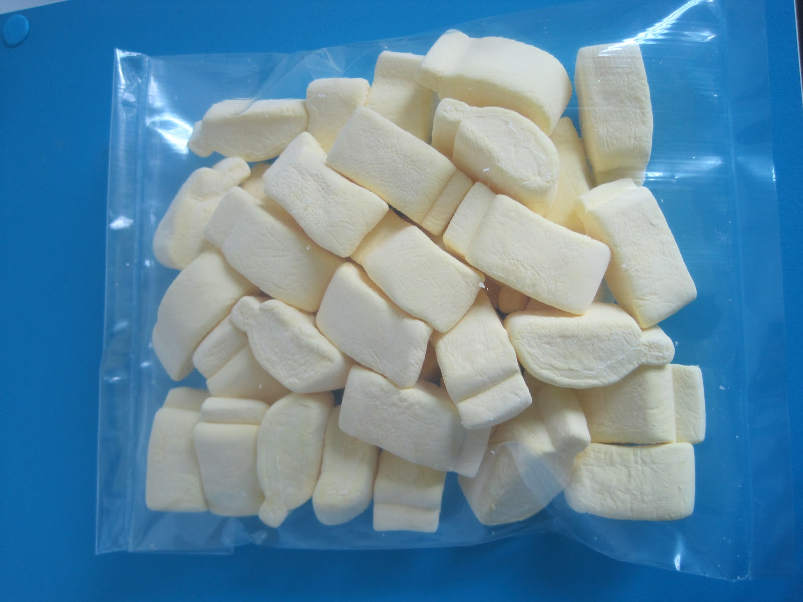 NAQ Chocolate Marshmallow (Halal Jakim)