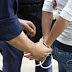 Συνελήφθη 30χρονη στο Καλπάκι να μεταφέρει παράτυπο μετανάστη 