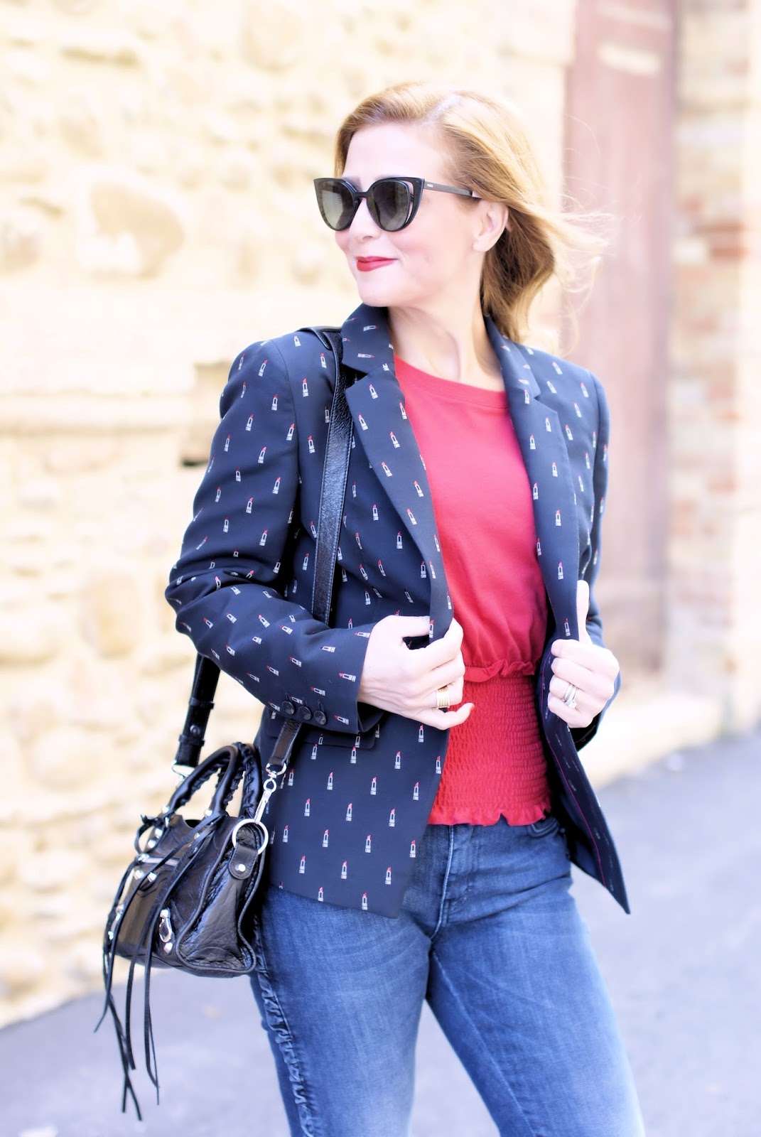 Must have jackets for Fall: lipstick print blazer from 1.2.3 Paris on Fashion and Cookies fashion blog, fashion blogger style