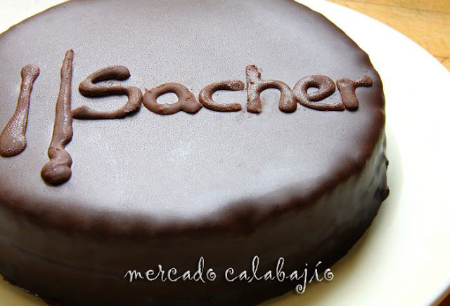 Receta de Tarta Sacher (Sachertorte), pasión por el chocolate | Mercado  Calabajío