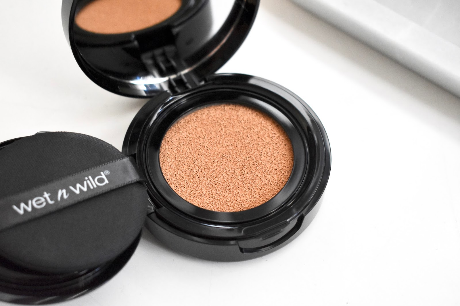 Aquaheart Wet N Wild Mega Cushion Foundation Review