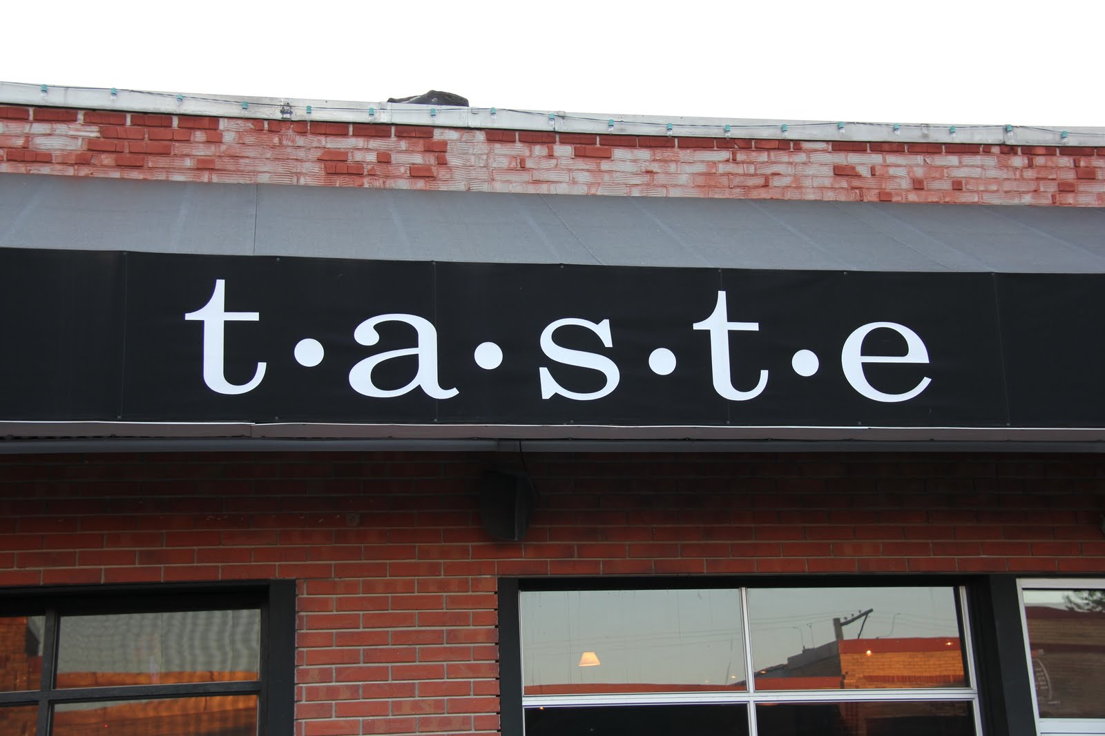 taste restaurant – restaurant taste marseille – Jailbroke