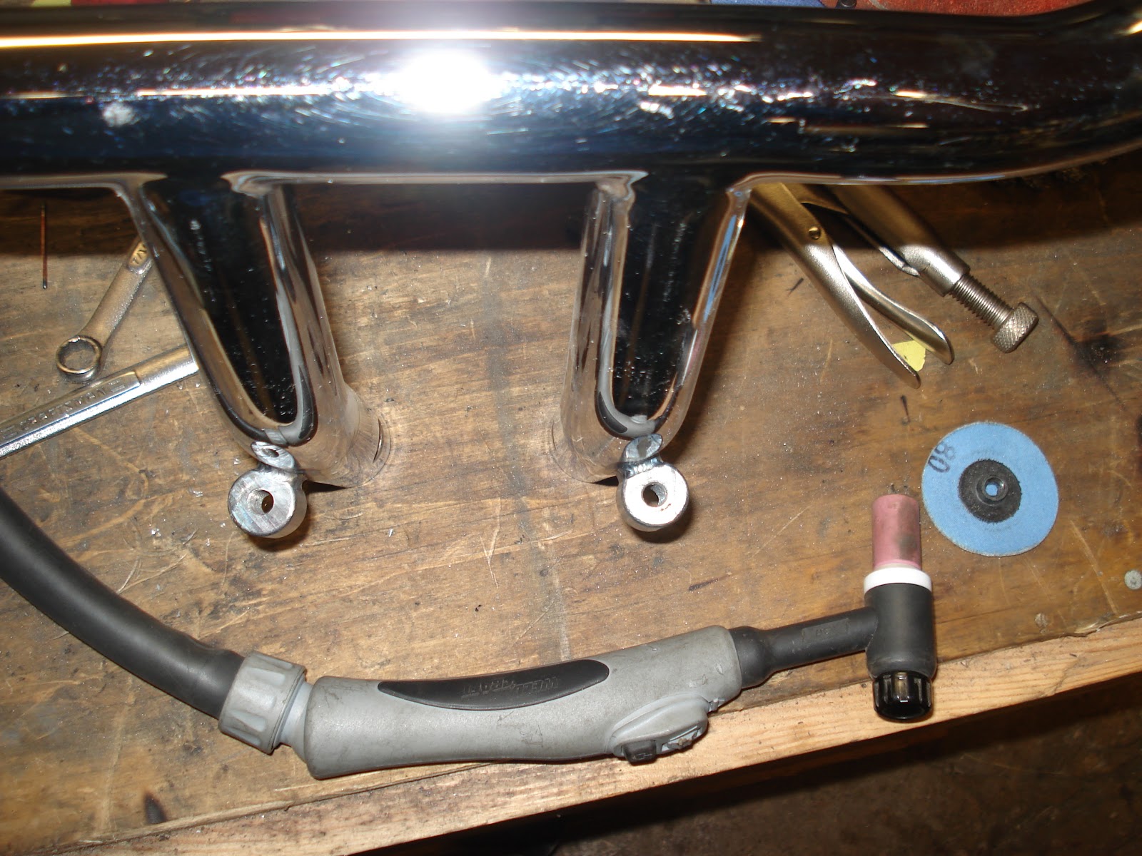 WISNER CYCLES, Anamosa Iowa Dyna buckhorn handlebars to Tbars with